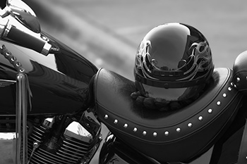 Comment nettoyer et entretenir les article de cuir pour la motorcycle?